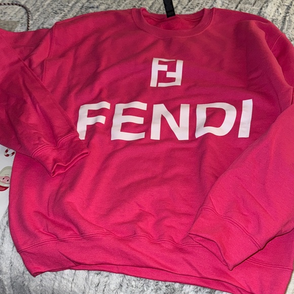 Gildan Tops - Gildan Bright Pink Sweatshirt